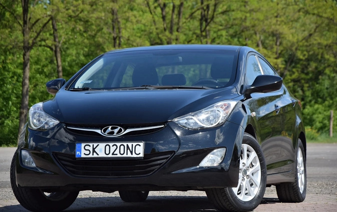 Hyundai Elantra cena 29900 przebieg: 142000, rok produkcji 2011 z Węgorzewo małe 631